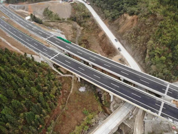 樂百高速公路最新動態更新，最新消息匯總