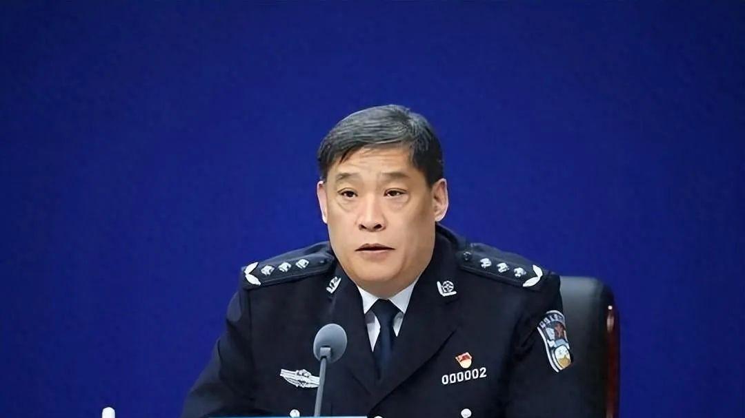 河南省公安廳最新人事動態(tài)與自然美景探索之旅