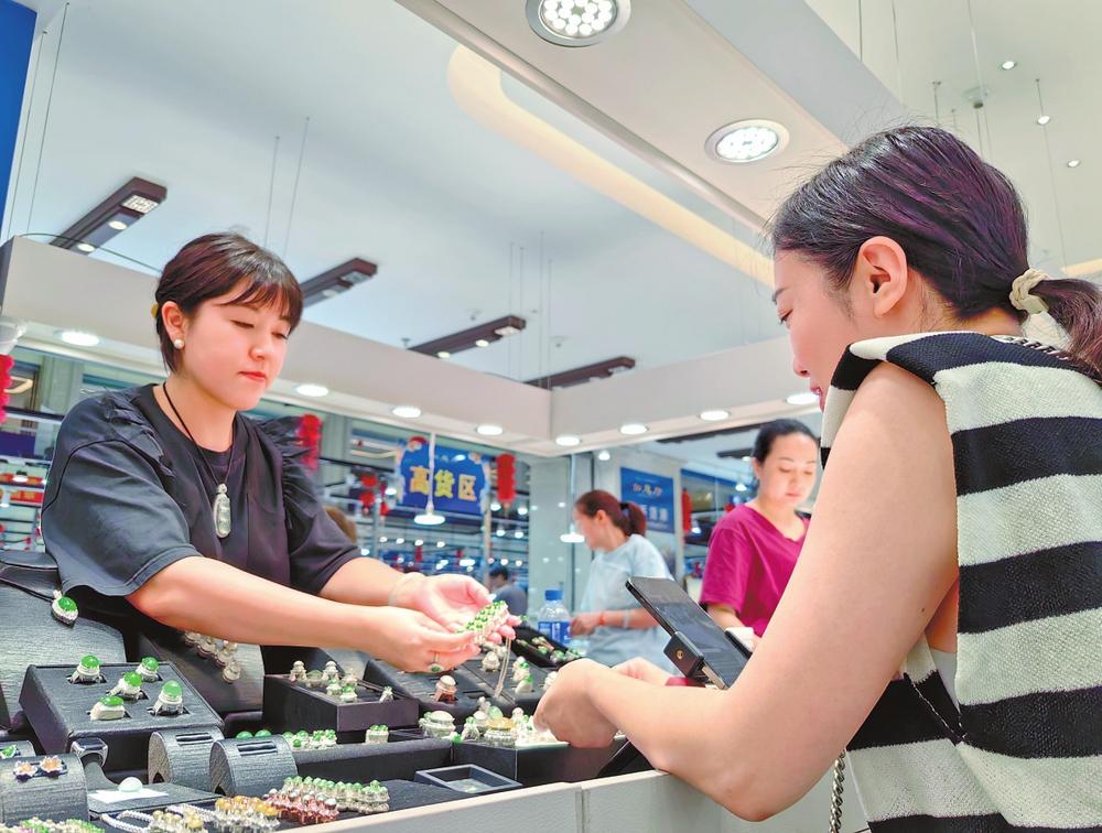 澳門一碼一肖一特一中直播,數據指導策略規劃_體驗式版本78.486