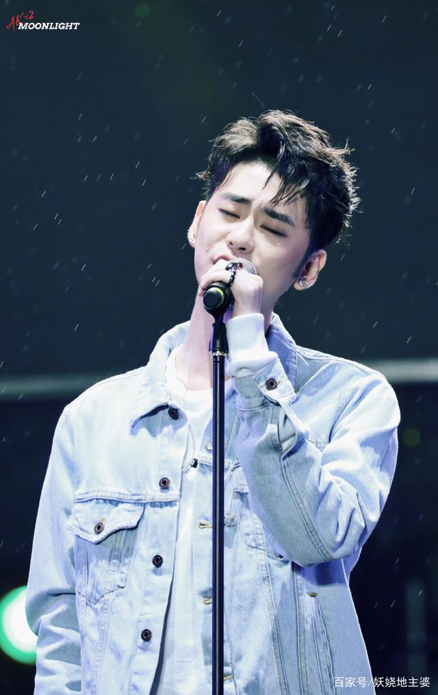 張云雷最新演出，自然美景之旅，探尋內心平和與喜悅的旅程