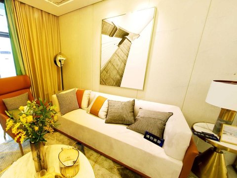 交投滿庭春最新動(dòng)態(tài)更新，春日項(xiàng)目進(jìn)展速遞