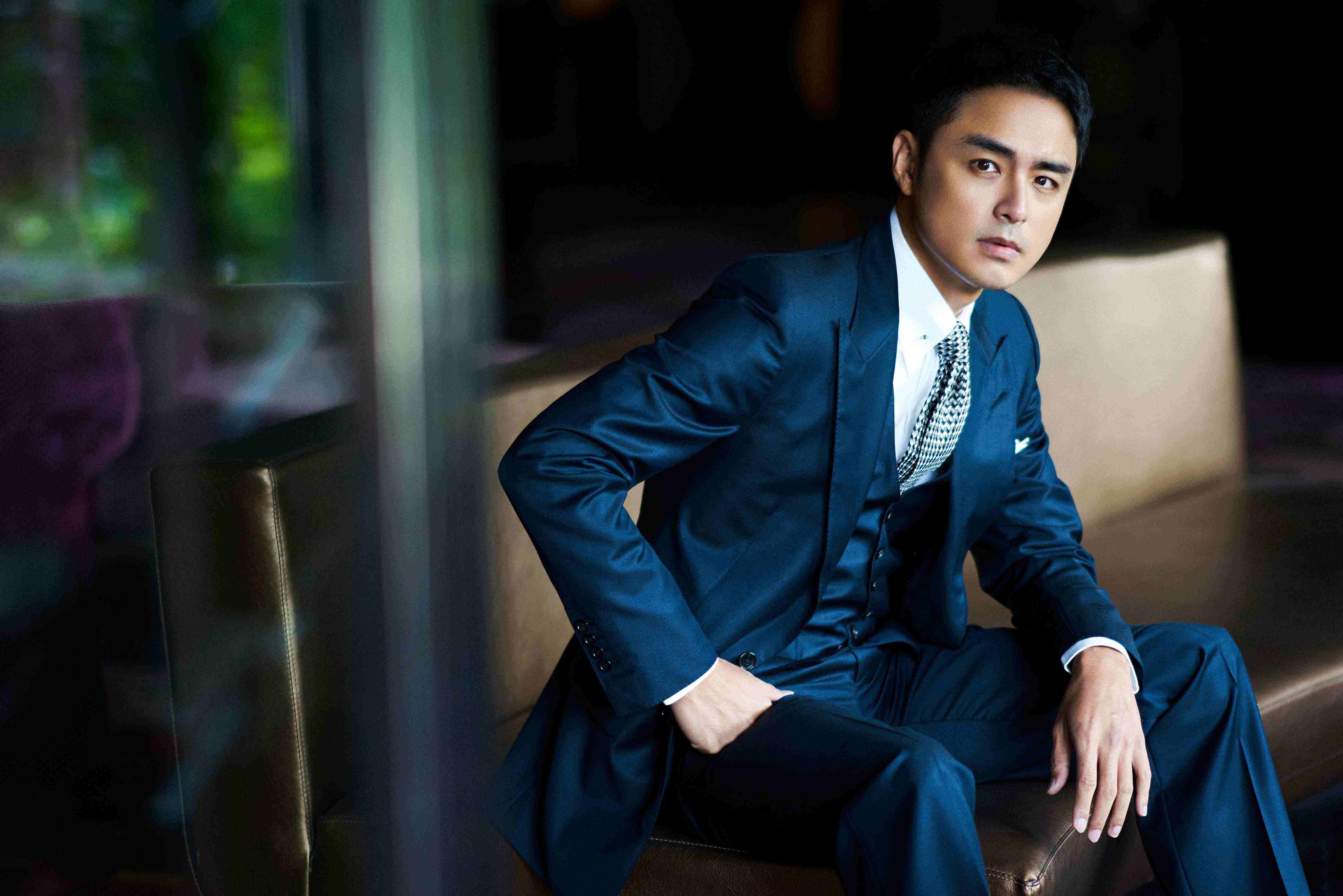 明道,陽光旅程中的溫暖演員與日常小故事揭秘