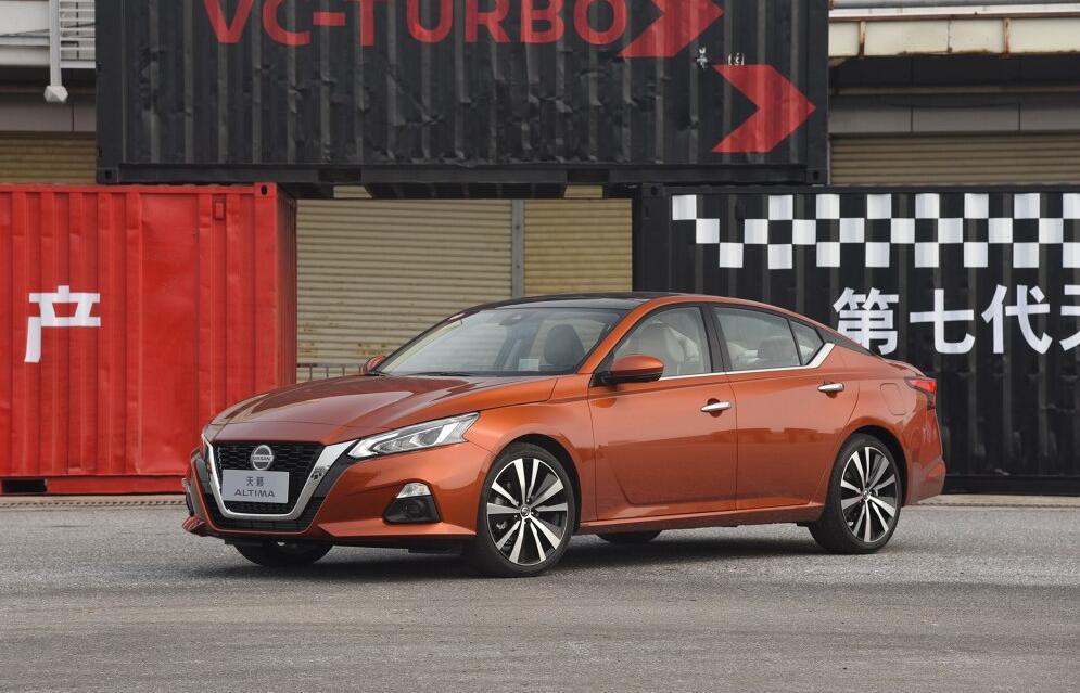 12月新車上市，開啟自然美景探索之旅