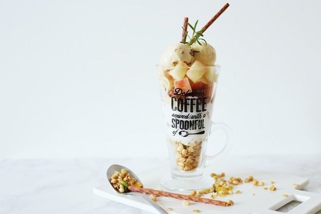 冰品新潮流引領(lǐng)夏日清涼風(fēng)尚的時(shí)尚趨勢(shì)