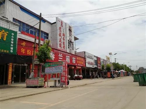 潢川小巷獨特風(fēng)味,新鮮資訊一網(wǎng)打盡