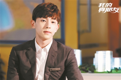 演員的選擇與小巷深處的特色小店探秘