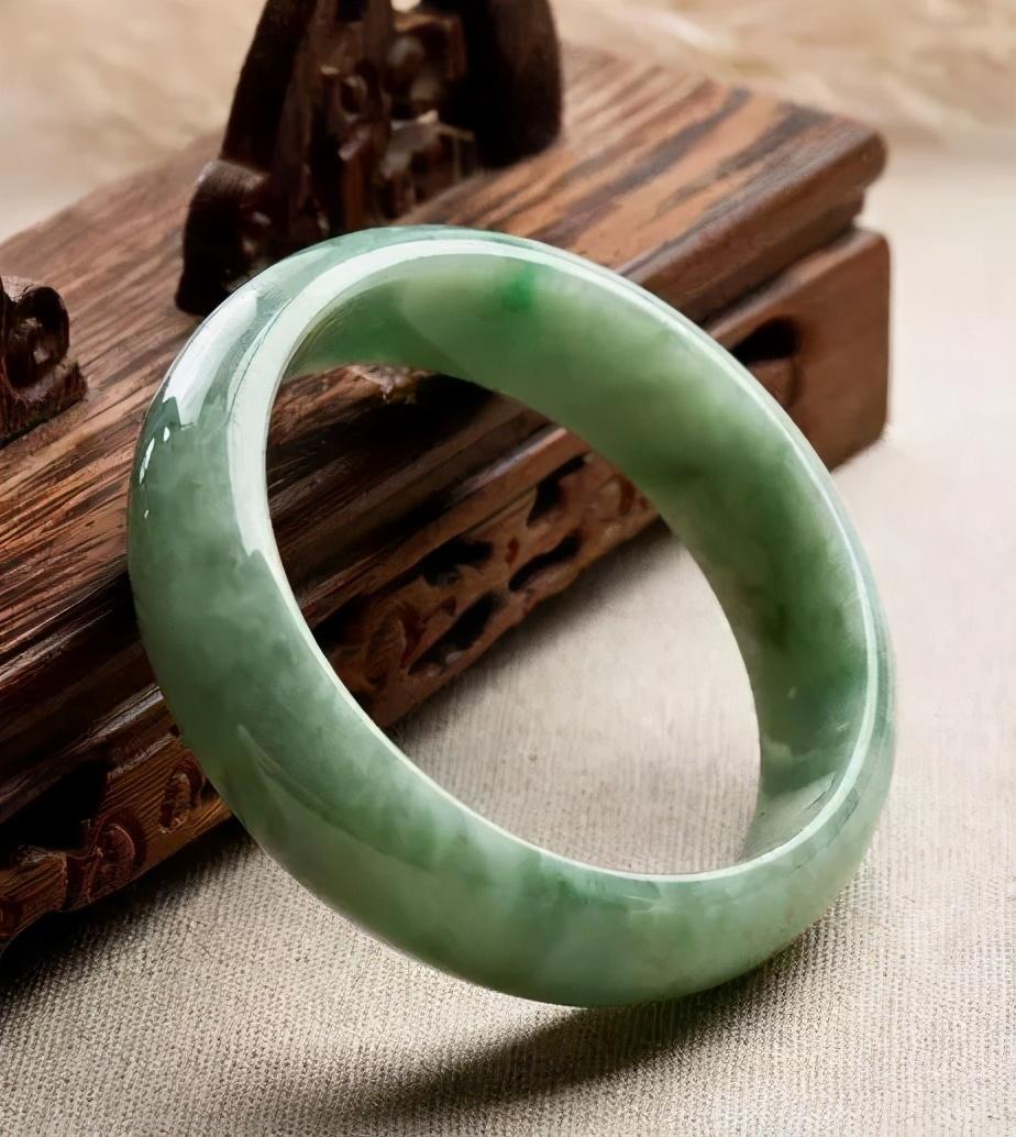 翡翠價值世界揭秘,價格深度解析??