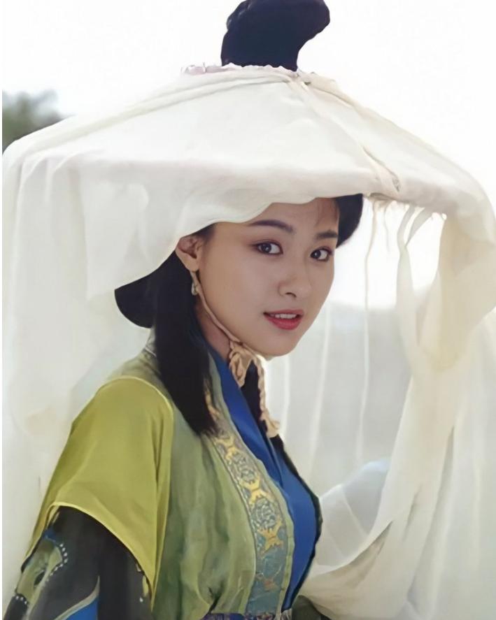 大唐情史演員探尋小巷隱秘瑰寶