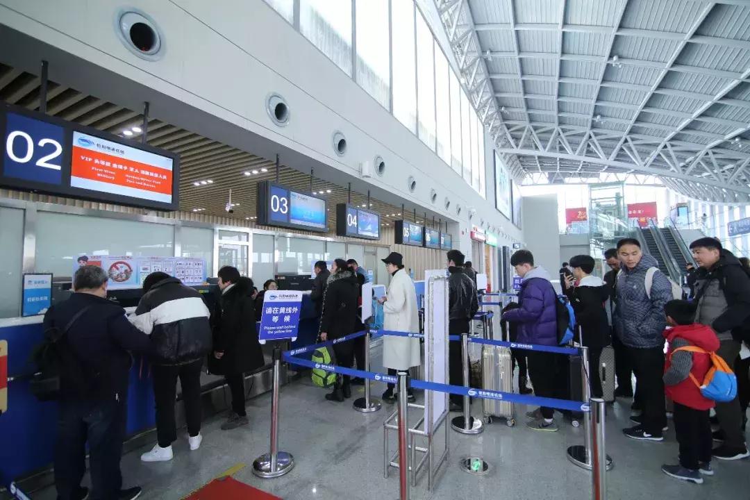 最新免費機場優(yōu)惠信息，自信飛翔，成就感的旅程啟程