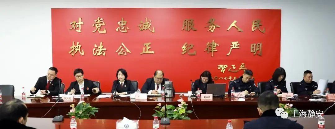 前沿理論解析在線(xiàn)，自然美景中的探索之旅