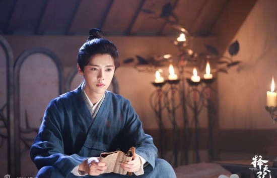 擇天記最新篇章揭秘，科技新品閃耀登場，感受未來生活新紀元魅力！