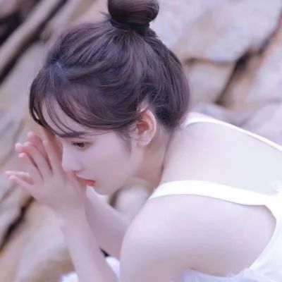 微信最新高清美女頭像推薦與探索自然美景之旅