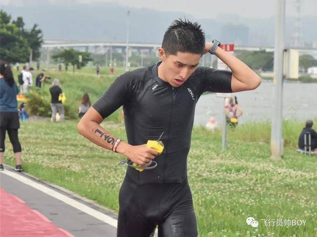 最新緊身衣,時尚風潮的演變與獨特地位