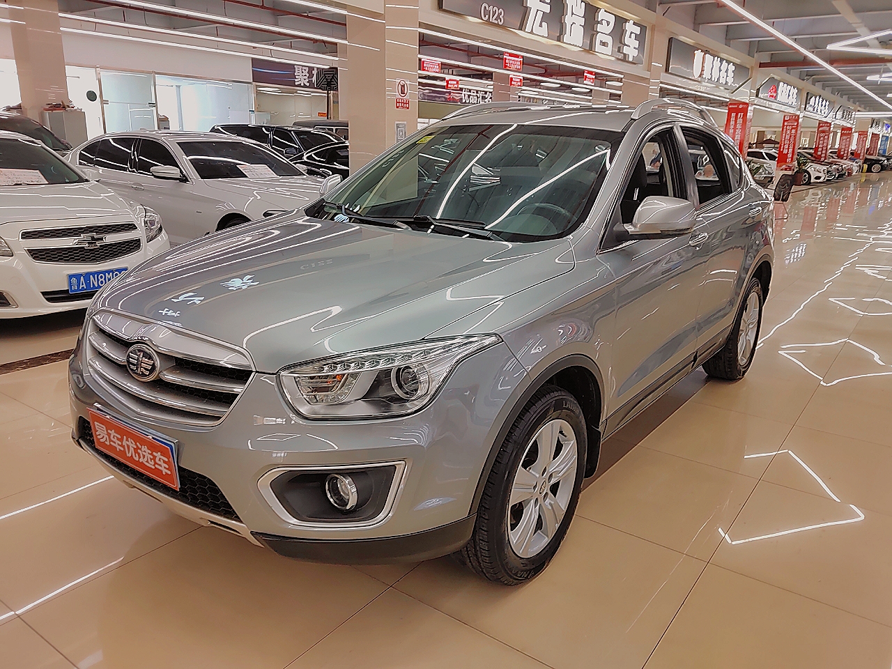 奔騰X80二手車價格行情詳解，全方位指導指南