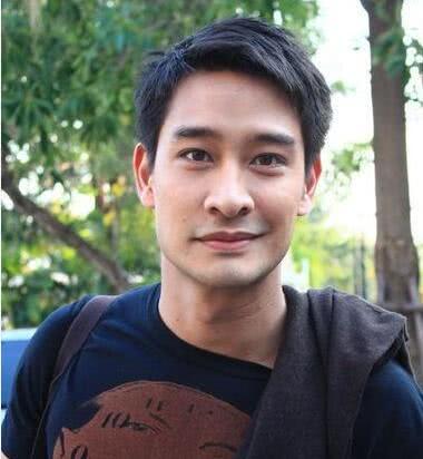 泰國最火男明星引領科技潮流,高科技產品震撼亮相!