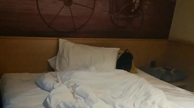 賓館偷拍最新事件,自信與成就感的勵志之旅揭秘