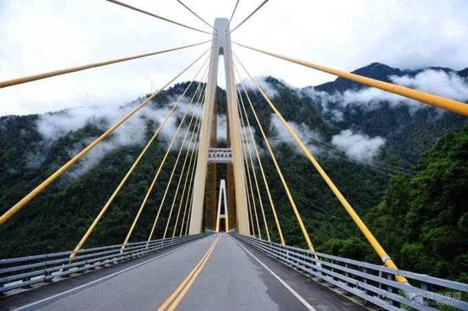 拉薩隔離新動態(tài),溫情傳遞不間斷,愛心滿溢在這座城