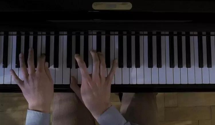 暴打老板最新事件引發爭議性話題探討